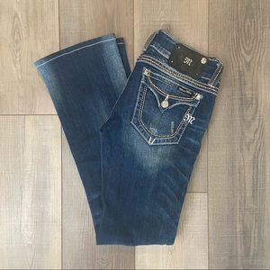 Miss Me boot cut jeans! Style JPW5078